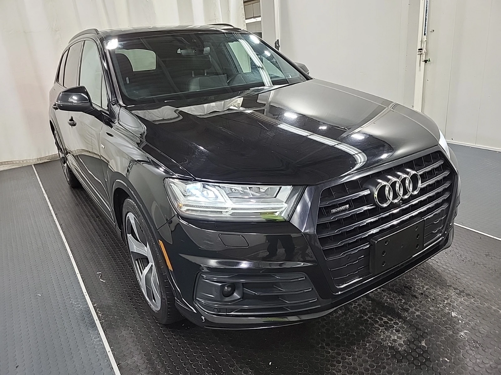 Audi Q7 TECHNIK, снимка 2 - Автомобили и джипове - 54766059