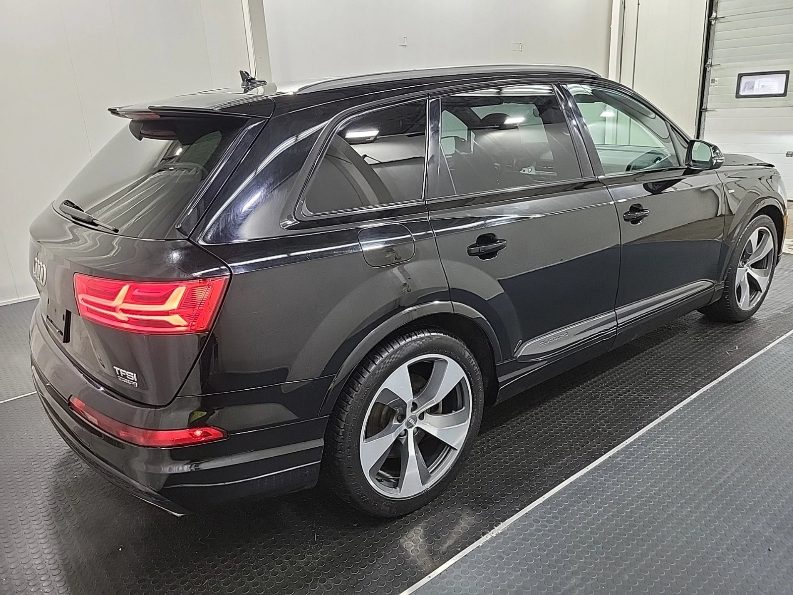 Audi Q7 TECHNIK, снимка 6 - Автомобили и джипове - 54766059