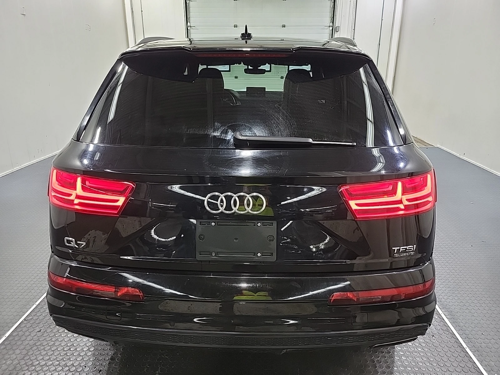Audi Q7 TECHNIK, снимка 7 - Автомобили и джипове - 54766059