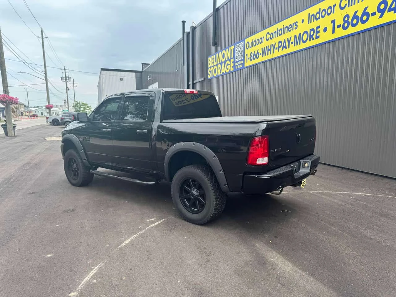 Dodge RAM 1500 Express | CARFAX | БЕЗ ПЪРВОНАЧАЛНА ВНОСКА, снимка 5 - Автомобили и джипове - 55179953