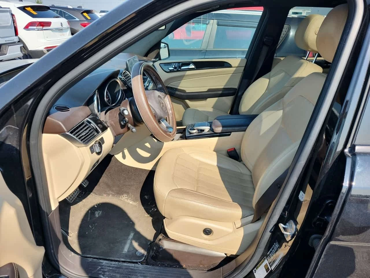 Mercedes-Benz GLE * AMG 43 * CARFAX * ОПЦИЯ ЗА ФИНАНСИРАНЕ, снимка 5 - Автомобили и джипове - 55569188