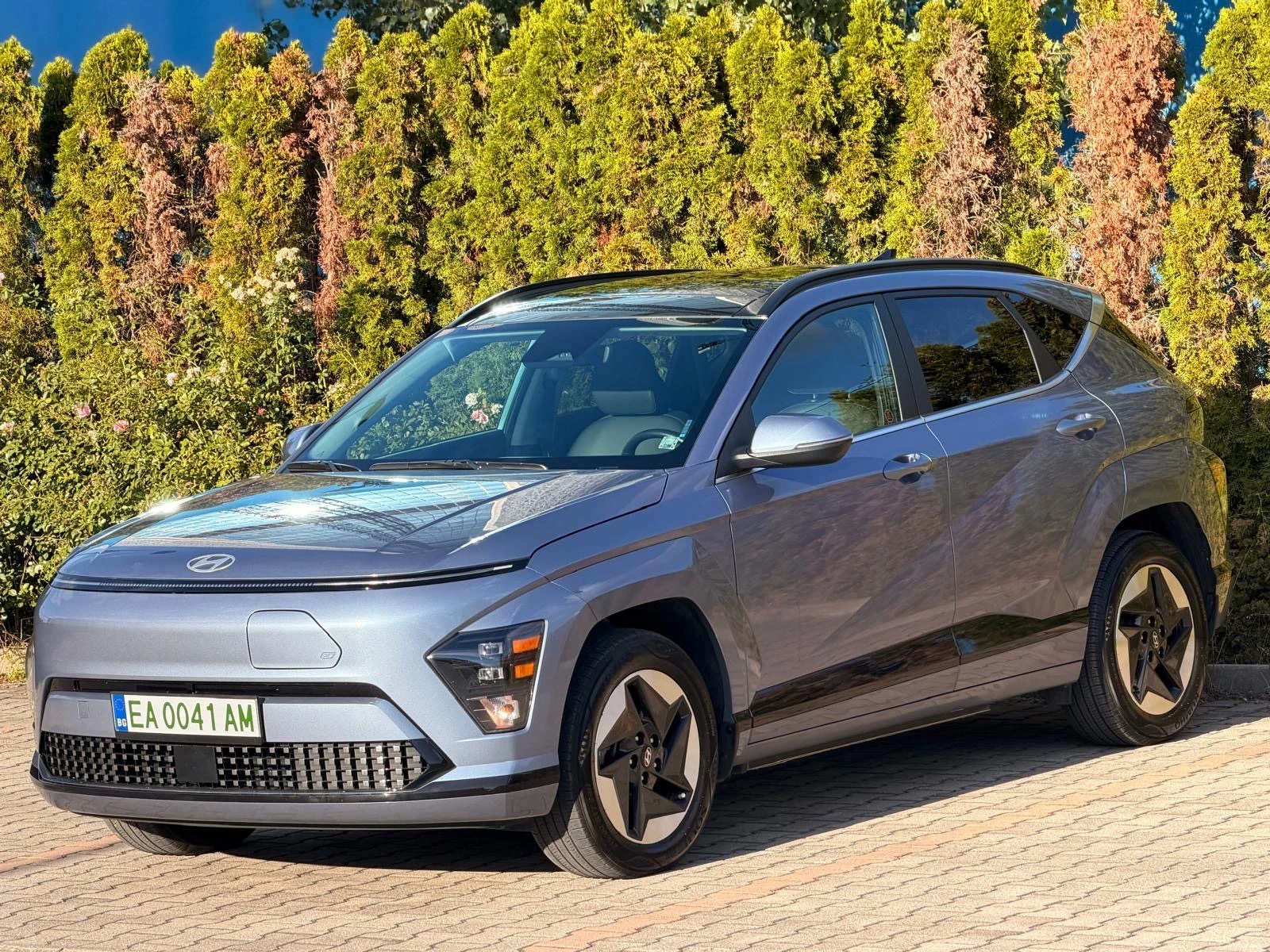 Hyundai Kona 65.4 kWh, снимка 2 - Автомобили и джипове - 56202379