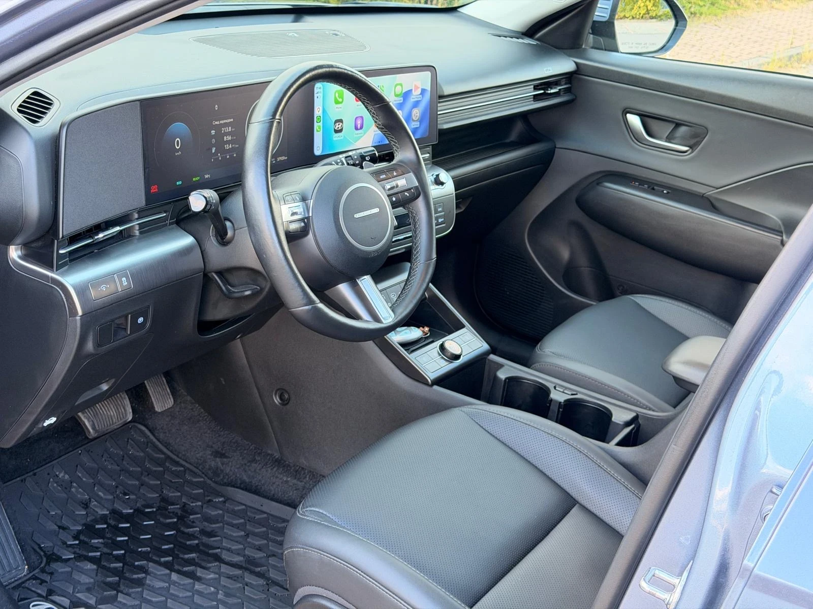 Hyundai Kona 65.4 kWh, снимка 7 - Автомобили и джипове - 56202379
