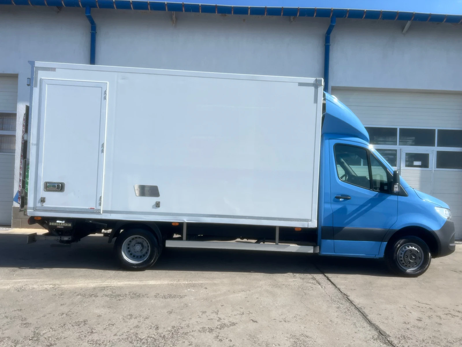 Mercedes-Benz Sprinter 516  Хладилен Б-категория Евро 6, снимка 8 - Бусове и автобуси - 55557152