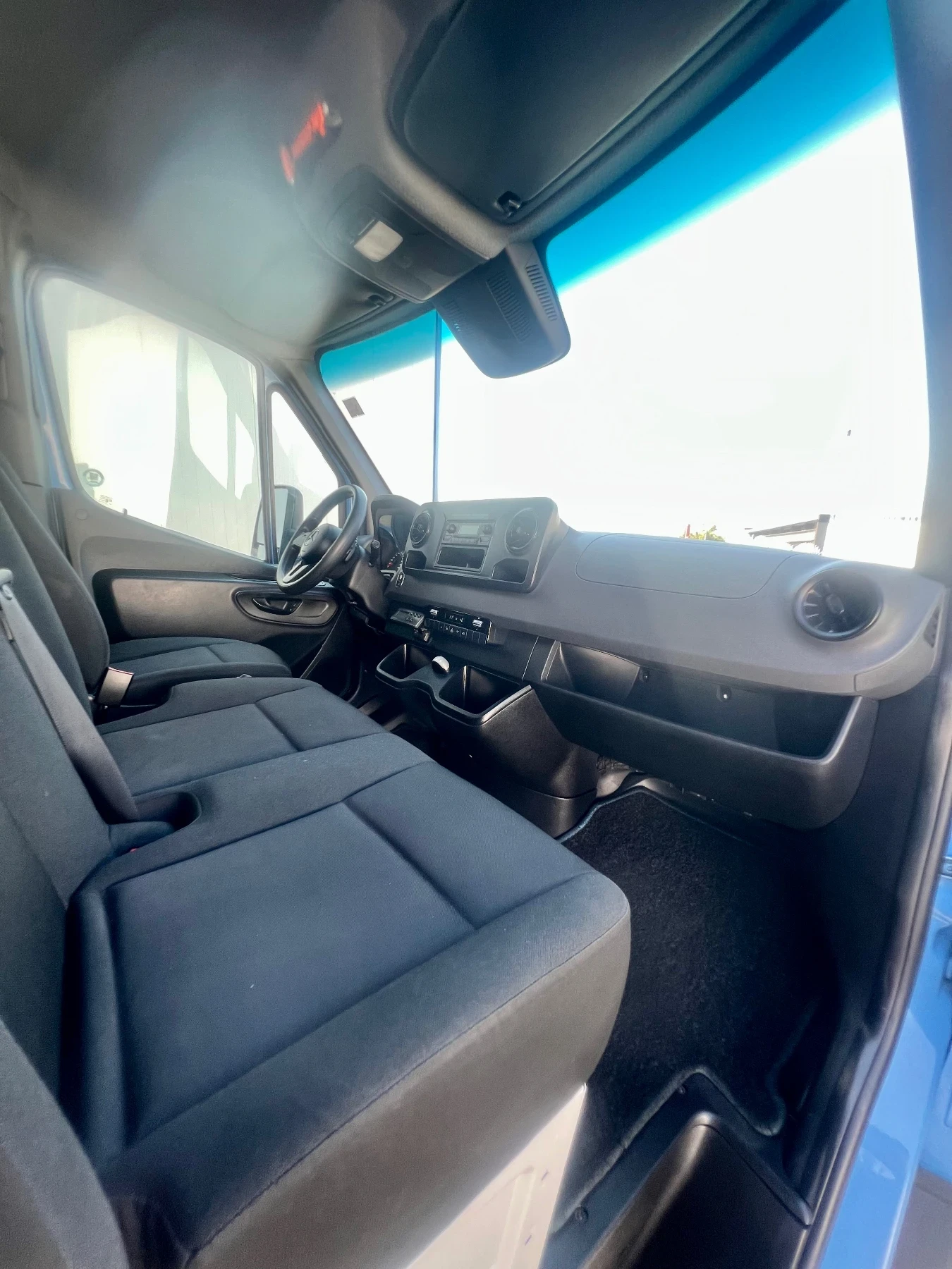 Mercedes-Benz Sprinter 516  Хладилен Б-категория Евро 6, снимка 14 - Бусове и автобуси - 55557152