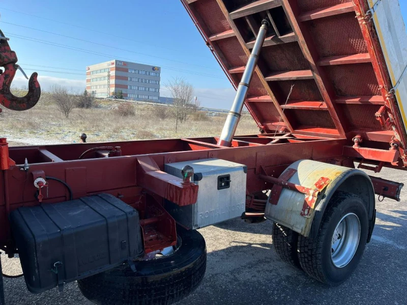 Iveco Eurocargo 120Е18 ТРИСТРАНЕН САМОСВАЛ С КРАН ПЕРФЕКТЕН, снимка 7 - Камиони - 53135850