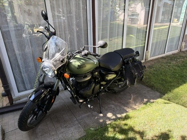 Royal Enfield Meteor 350, снимка 4 - Мотоциклети и мототехника - 55555162