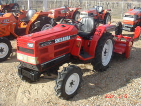 Трактор Kubota СКАЙТРАК, снимка 2 - Селскостопанска техника - 44145780