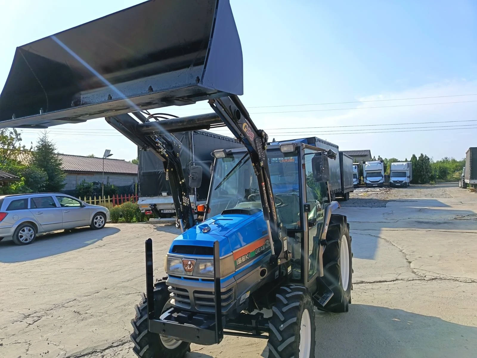 Трактор ISEKI Geas 333, снимка 7 - Селскостопанска техника - 55603141