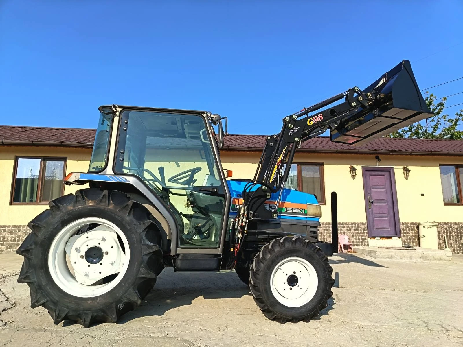 Трактор ISEKI Geas 333, снимка 2 - Селскостопанска техника - 55603141