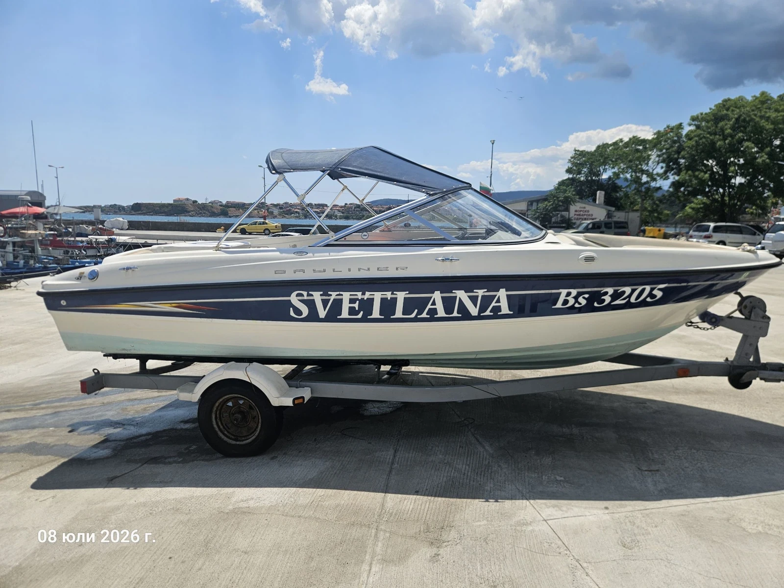 Моторна яхта Bayliner 185, снимка 4 - Воден транспорт - 54984537