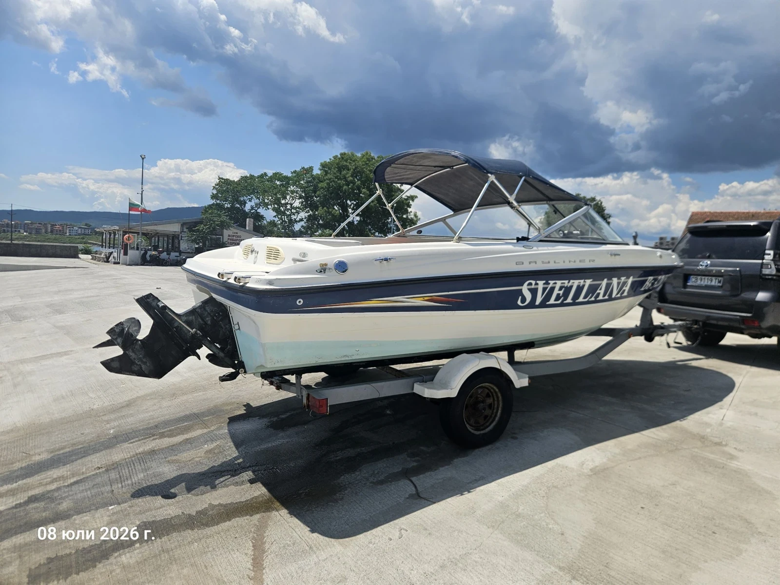 Моторна яхта Bayliner 185, снимка 7 - Воден транспорт - 54984537