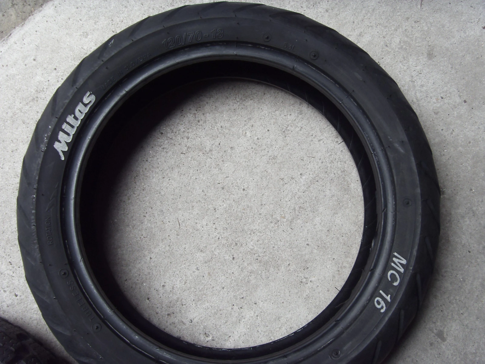  120/70 13 V | Mobile.bg   2