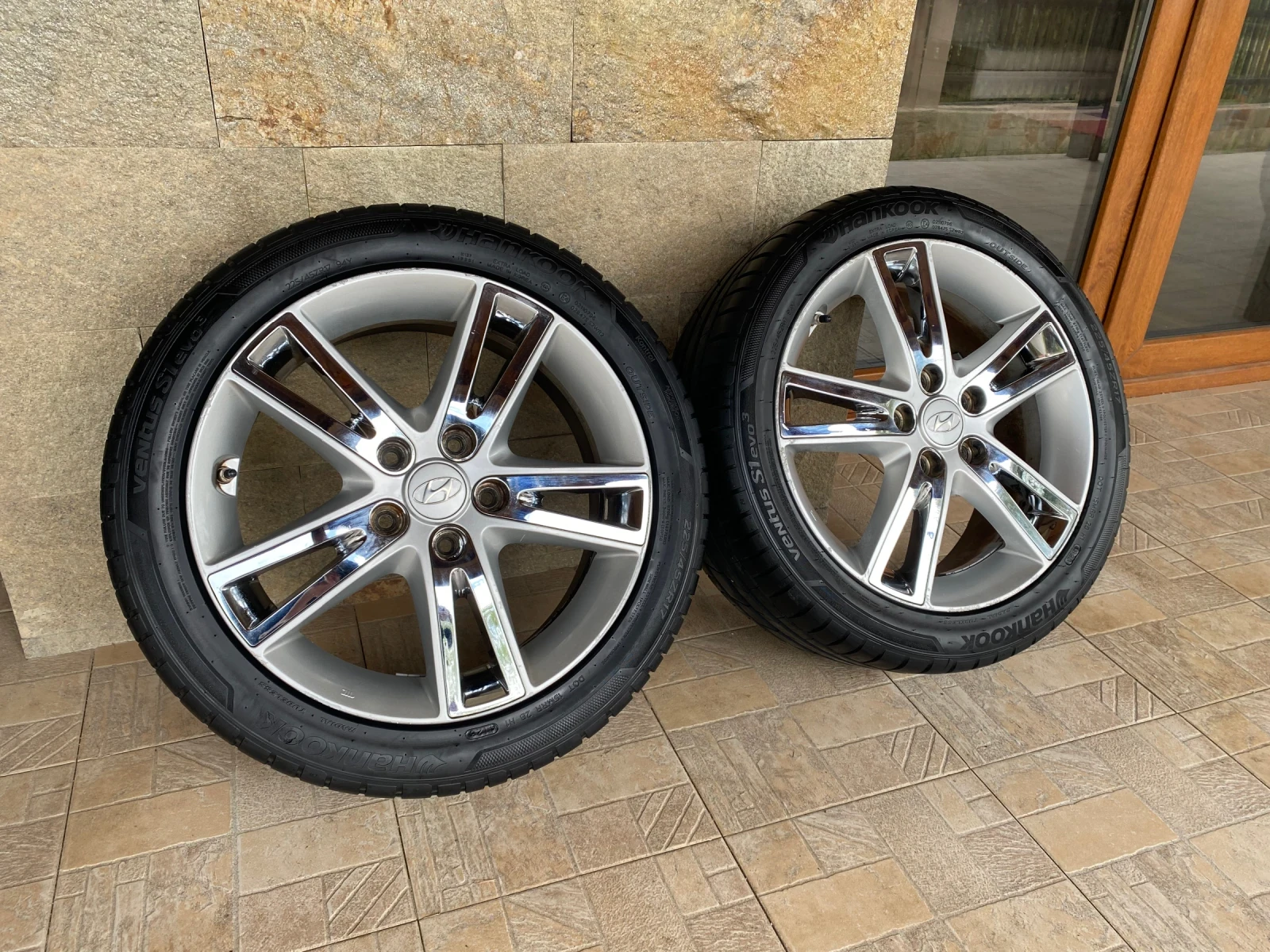 Гуми с джанти Hankook 225/45R17, снимка 6 - Гуми и джанти - 55000107