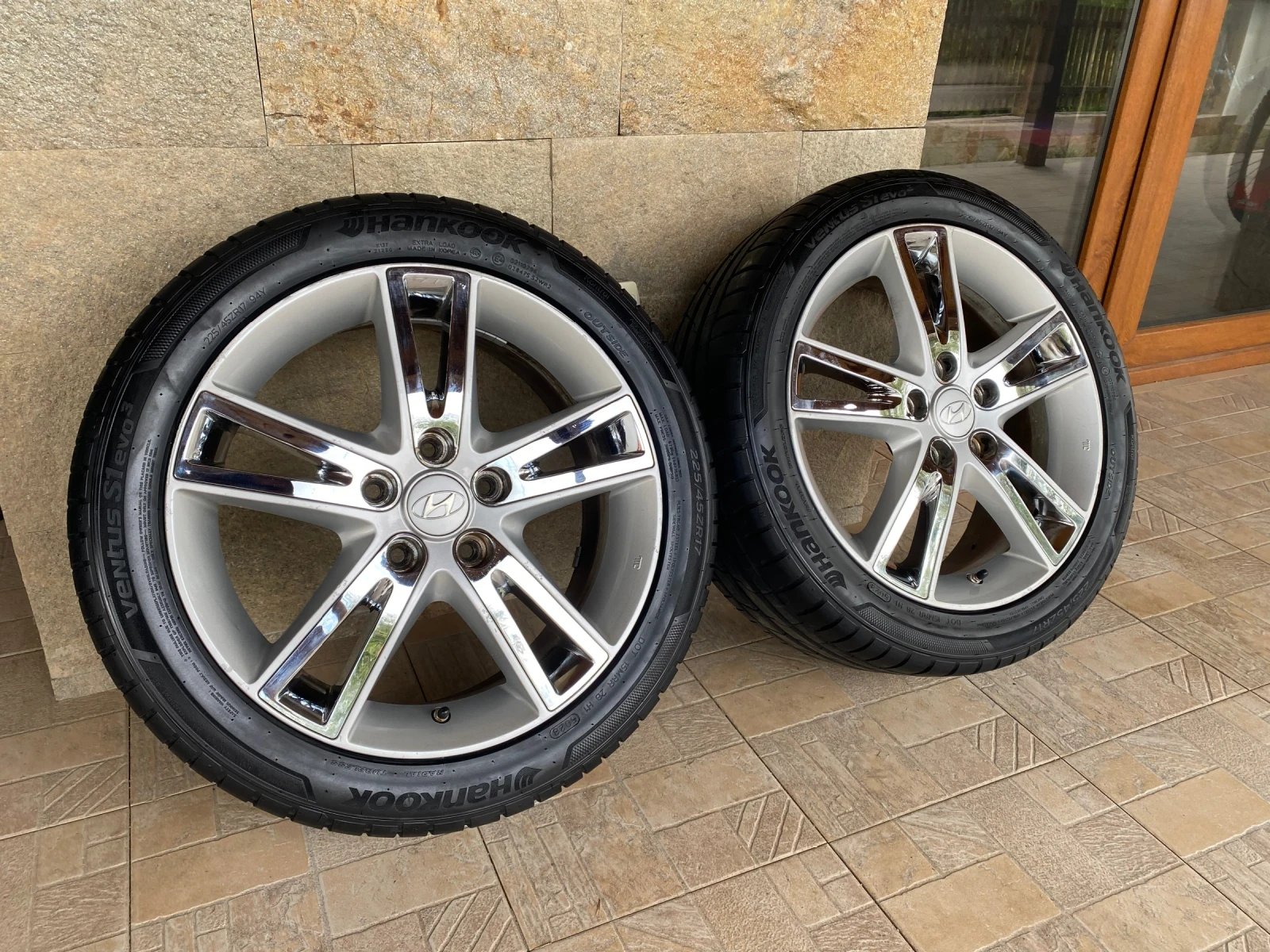Гуми с джанти Hankook 225/45R17, снимка 4 - Гуми и джанти - 55000107
