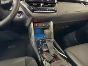 Toyota Corolla Cross XLE 4WD/4x4 * JBL* , снимка 12