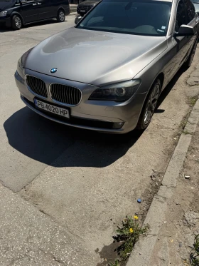 BMW 730 Топ състояние, снимка 2