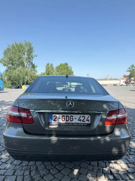 Mercedes-Benz E 200 E200CDI, снимка 12