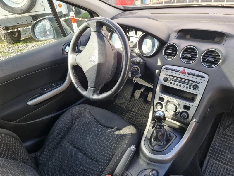 Peugeot 308 1.6HDI, снимка 5 - Автомобили и джипове - 45416922