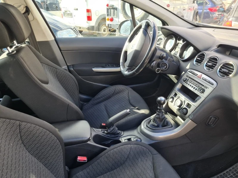 Peugeot 308 1.6HDI, снимка 6 - Автомобили и джипове - 45416922