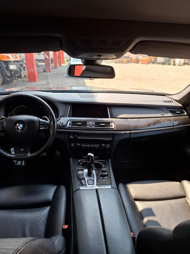 BMW 730, снимка 6 - Автомобили и джипове - 46787372