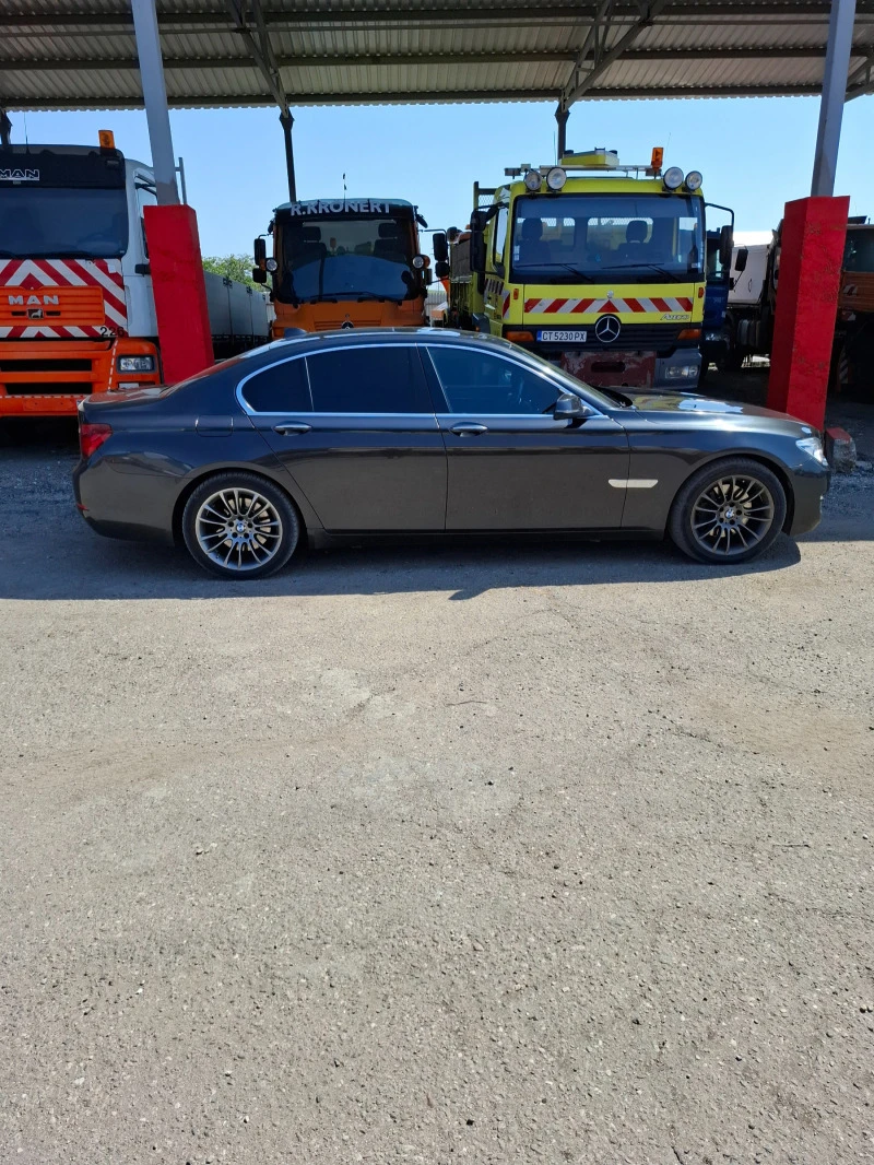 BMW 730, снимка 3 - Автомобили и джипове - 46787372