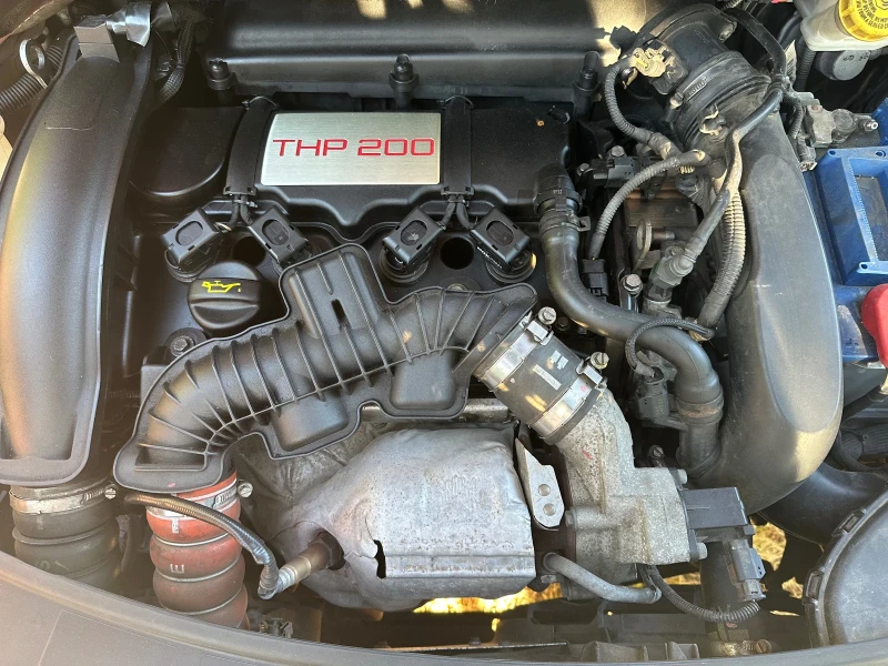 Peugeot 208 GTi 200 Turbo , снимка 14 - Автомобили и джипове - 47367305