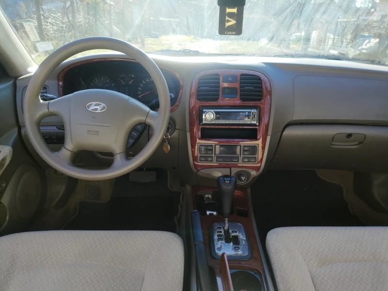 Hyundai Sonata 2.0i GLS, снимка 9 - Автомобили и джипове - 48629348