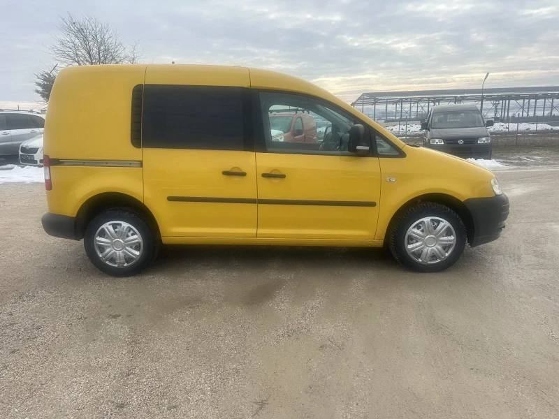 VW Caddy, снимка 4 - Автомобили и джипове - 48786210