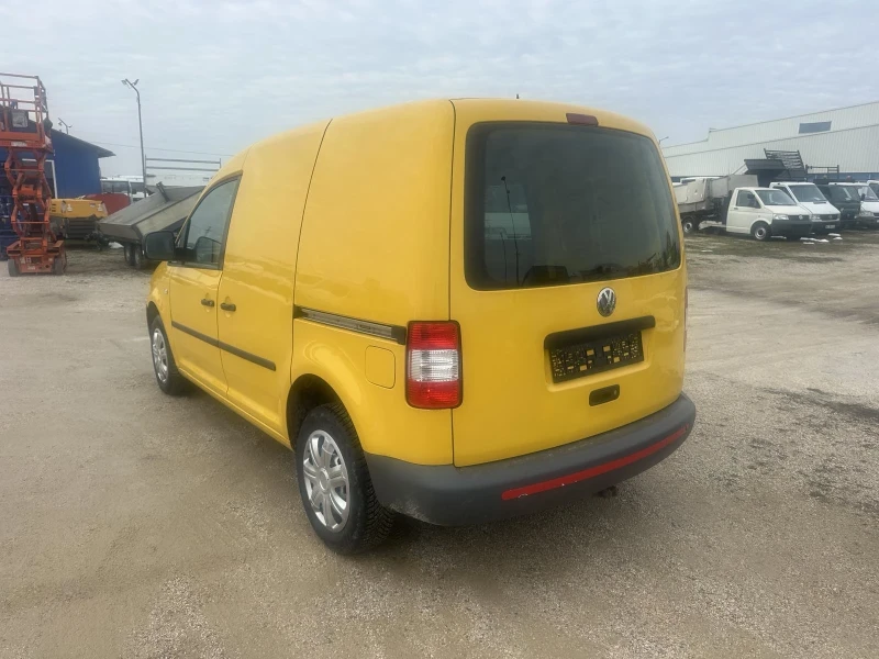 VW Caddy, снимка 6 - Автомобили и джипове - 48786210