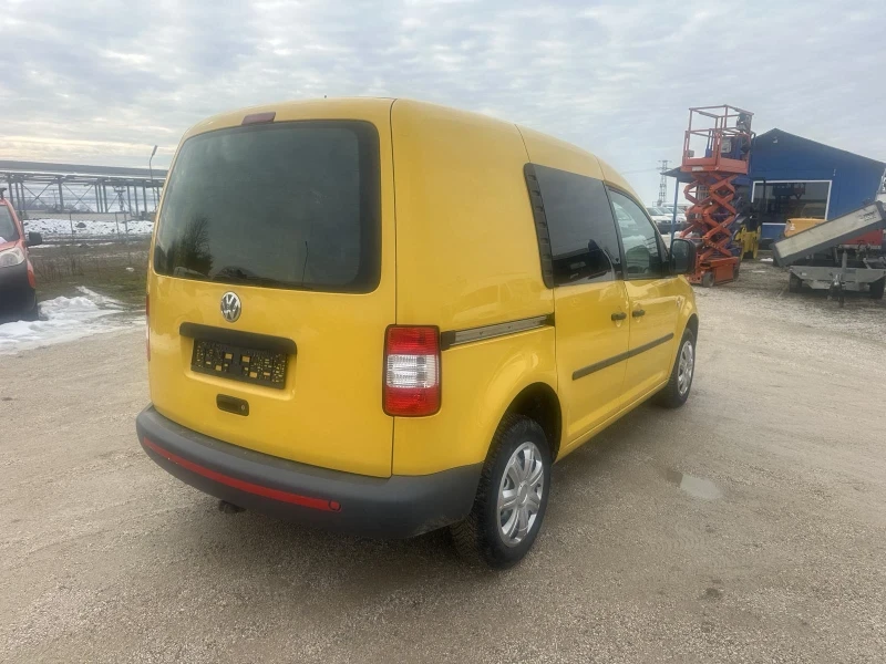 VW Caddy, снимка 5 - Автомобили и джипове - 48786210