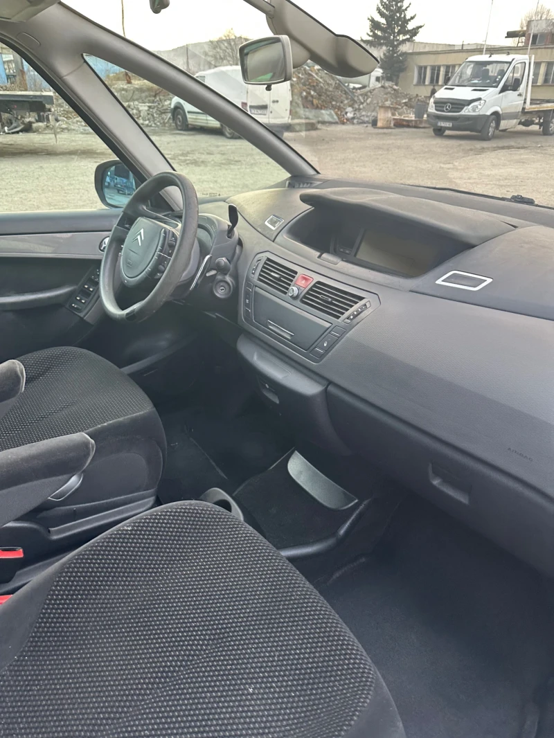 Citroen C4 Picasso 1 6, снимка 16 - Автомобили и джипове - 49561860