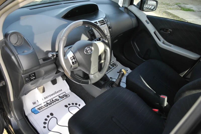 Toyota Yaris 1.4D-4D, снимка 5 - Автомобили и джипове - 49922650