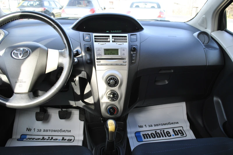 Toyota Yaris 1.4D-4D, снимка 11 - Автомобили и джипове - 49922650