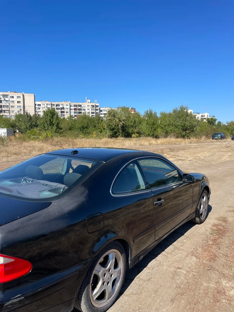 Mercedes-Benz CLK 200 Kompressor , снимка 2 - Автомобили и джипове - 52374136
