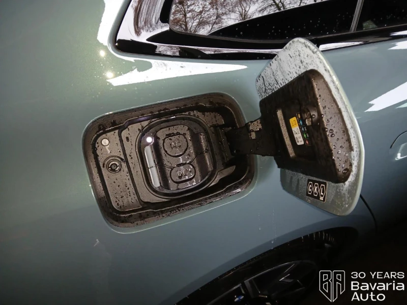 BMW i4 40 xDrive M Sport Paket , снимка 12 - Автомобили и джипове - 52669295