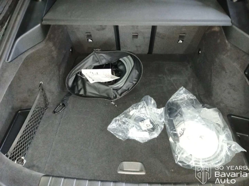 BMW i4 40 xDrive M Sport Paket , снимка 13 - Автомобили и джипове - 52669295