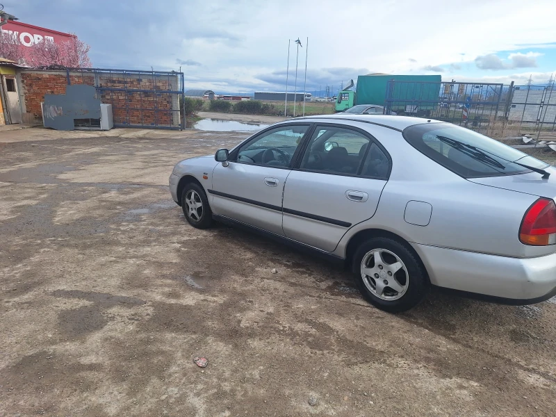 Mitsubishi Carisma, снимка 2 - Автомобили и джипове - 53358078