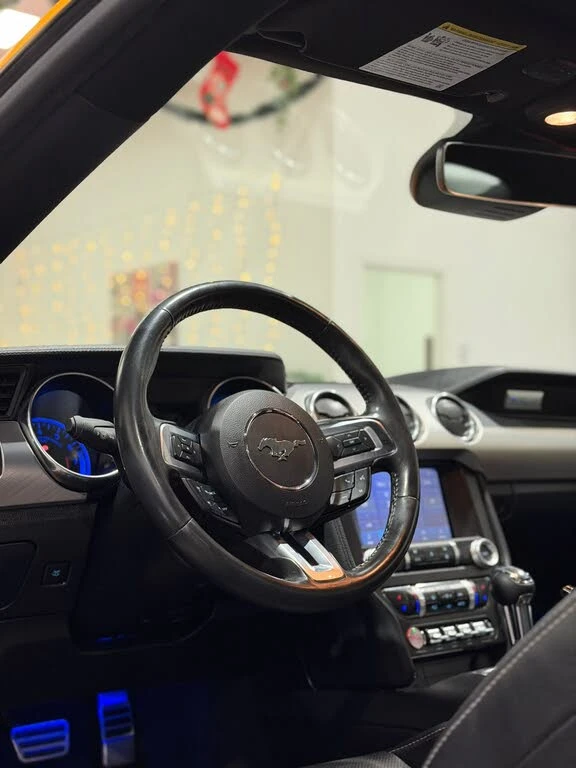 Ford Mustang GT* Premium* Convertible* АвтоКредит* (ЦЕНА ДО БГ), снимка 12 - Автомобили и джипове - 52837528