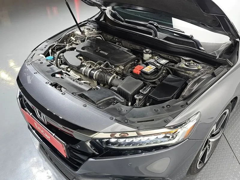 Honda Accord  2.0 Turbo Sports, снимка 6 - Автомобили и джипове - 55751834