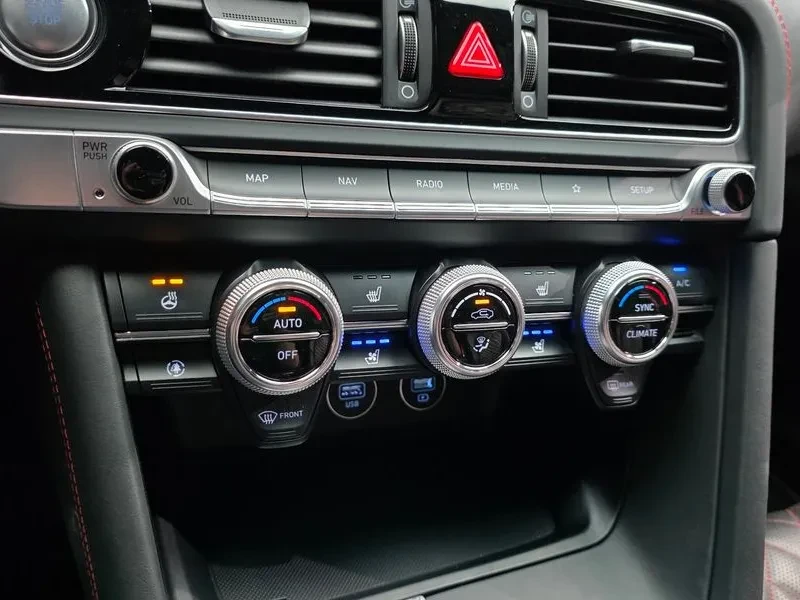 Genesis G70 2.0T AWD | 360 CAM* �������* ���������*  | Mobile.bg � ����������� 11