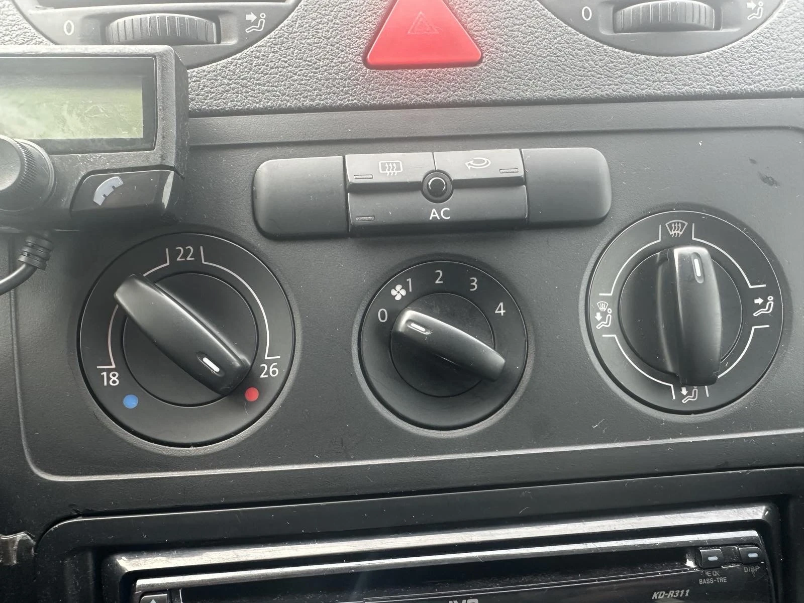 VW Caddy | Mobile.bg — изображение 12
