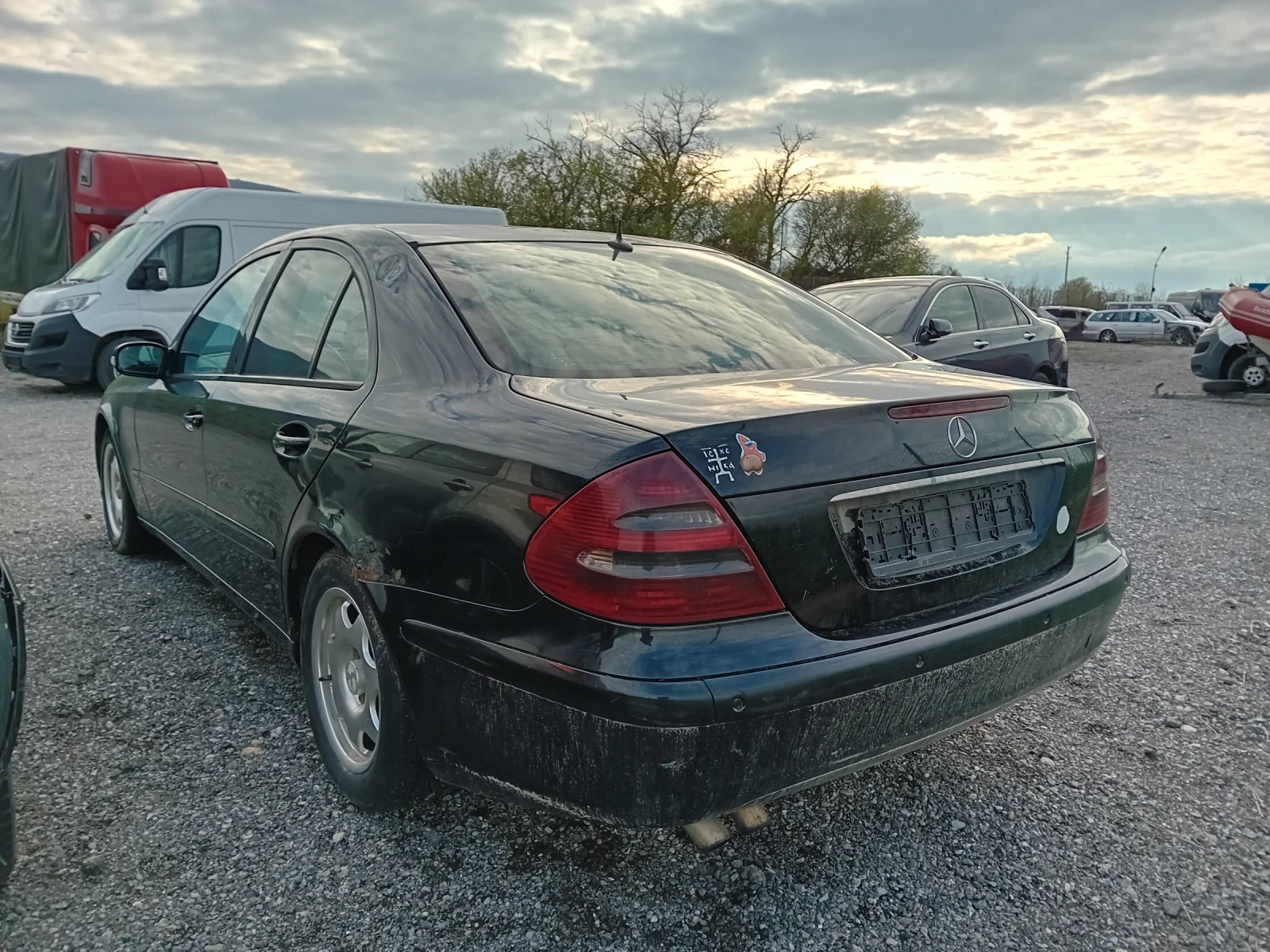 Mercedes-Benz E 220 646 Мотор ЦЯЛА ЗА ЧАСТИ БРАКУВАНА - изображение 6