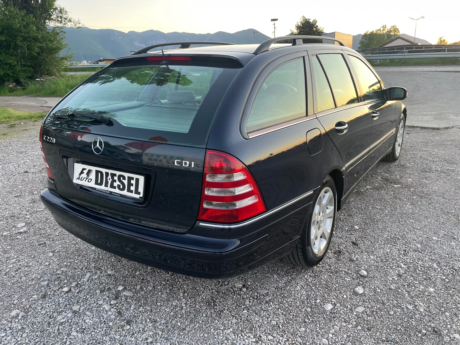 Mercedes-Benz C 220 CDI-AVANGARD-NAVI-ITALIA - изображение 9
