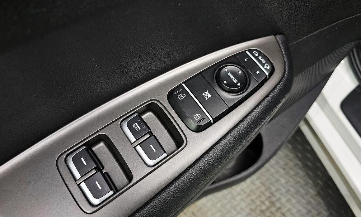 Kia K5 | Mobile.bg   14