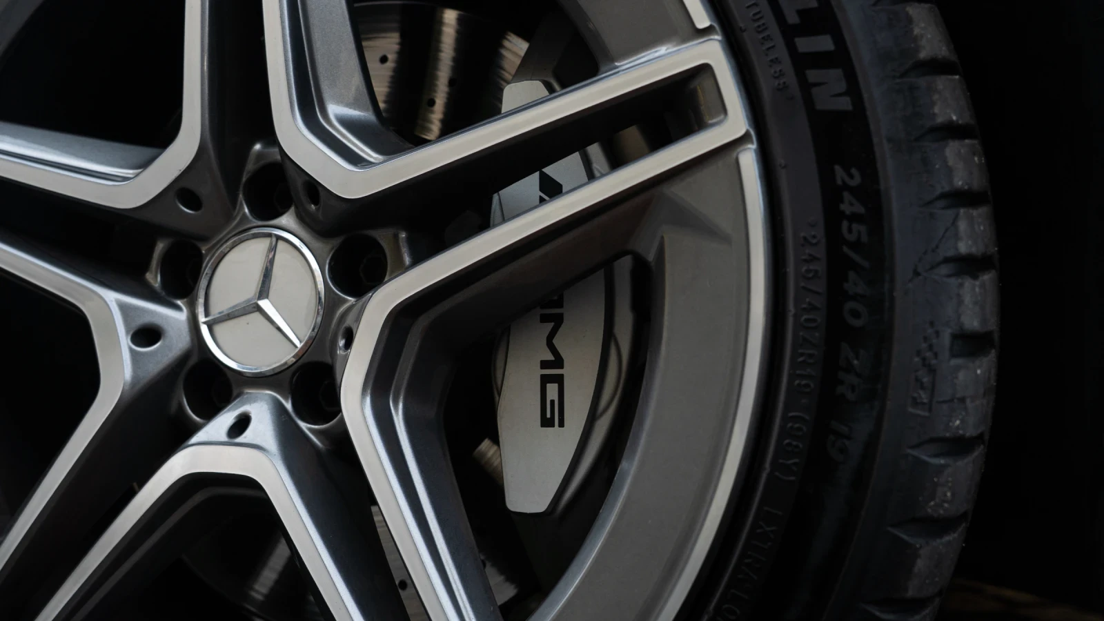 Mercedes-Benz CLS 53 AMG  - изображение 10