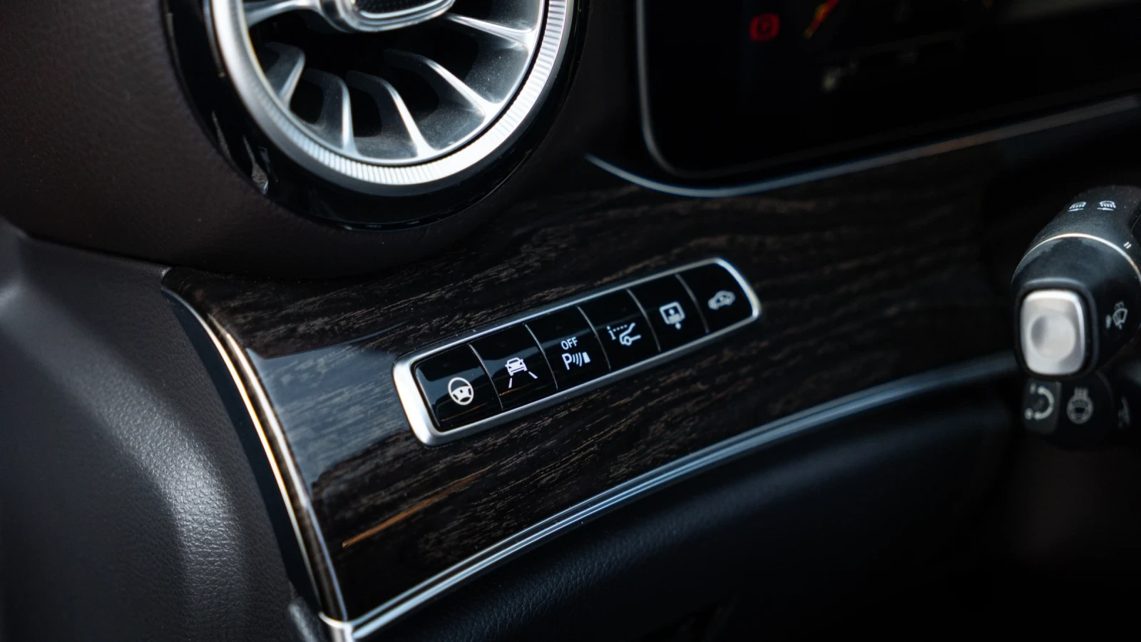 Mercedes-Benz CLS 53 AMG  - изображение 5