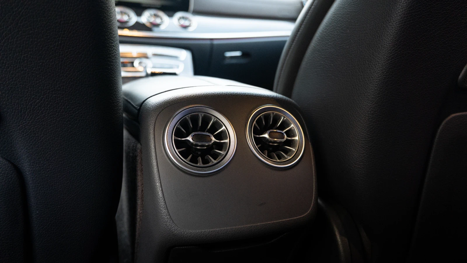 Mercedes-Benz CLS 53 AMG  - изображение 8