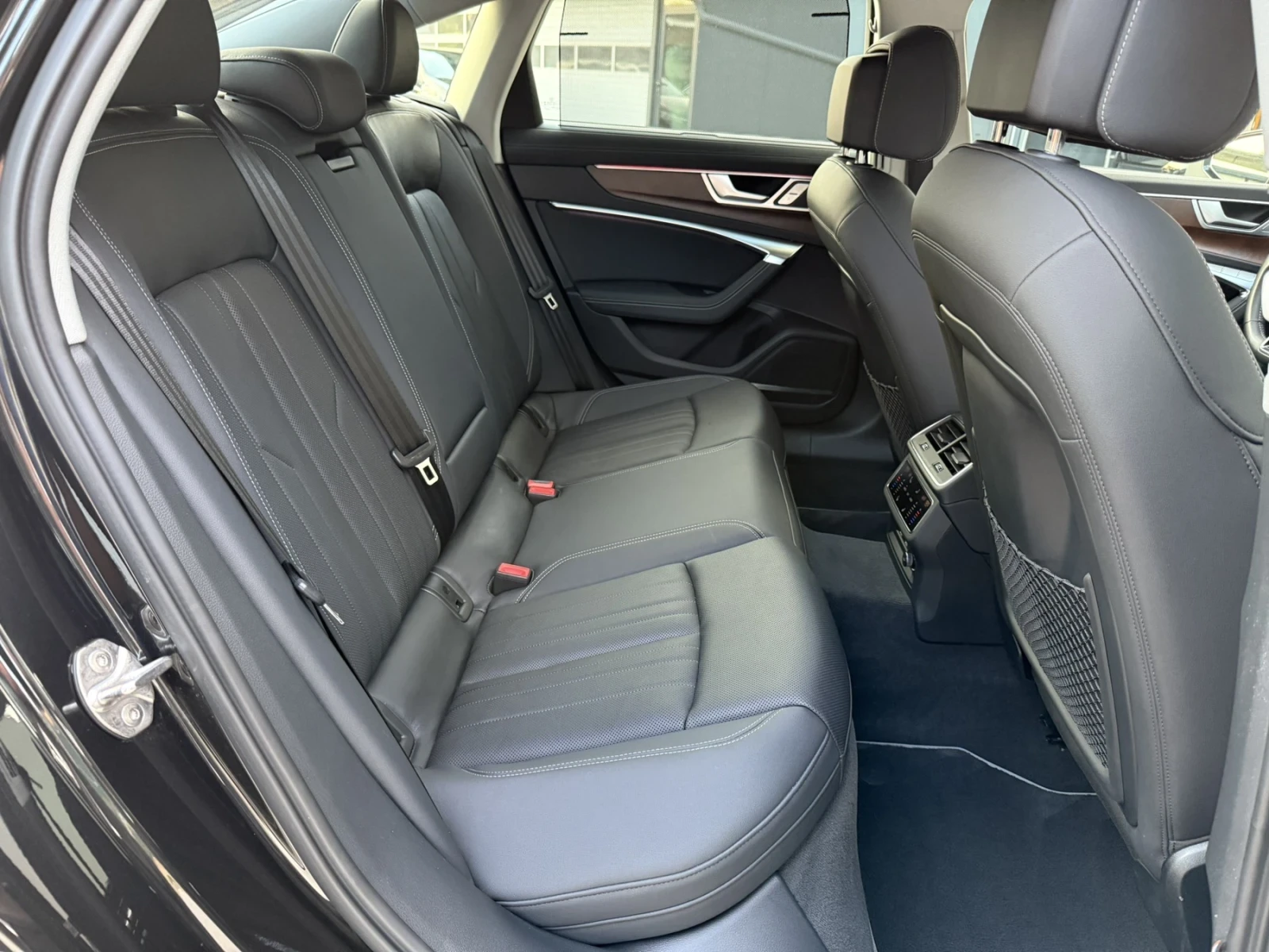 Audi A6 55 TFSI - изображение 7