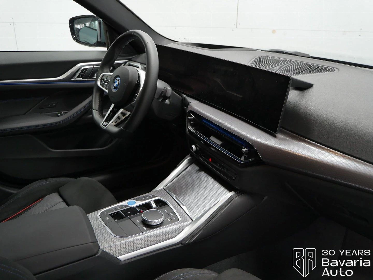 BMW i4 40 xDrive M Sport Paket  | Mobile.bg   7